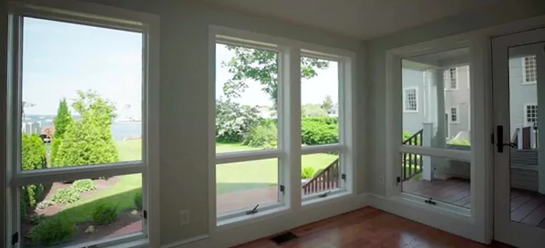 Double-hung Window Repair in Golden Glades, FL